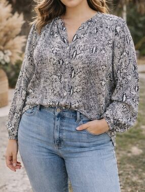 J.Crew Black White Snake Print Blouse Button Front V-Neck Flowy Boho Chic Top